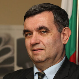 yosif-avramov-v-trud_280x280_crop_478b24840a