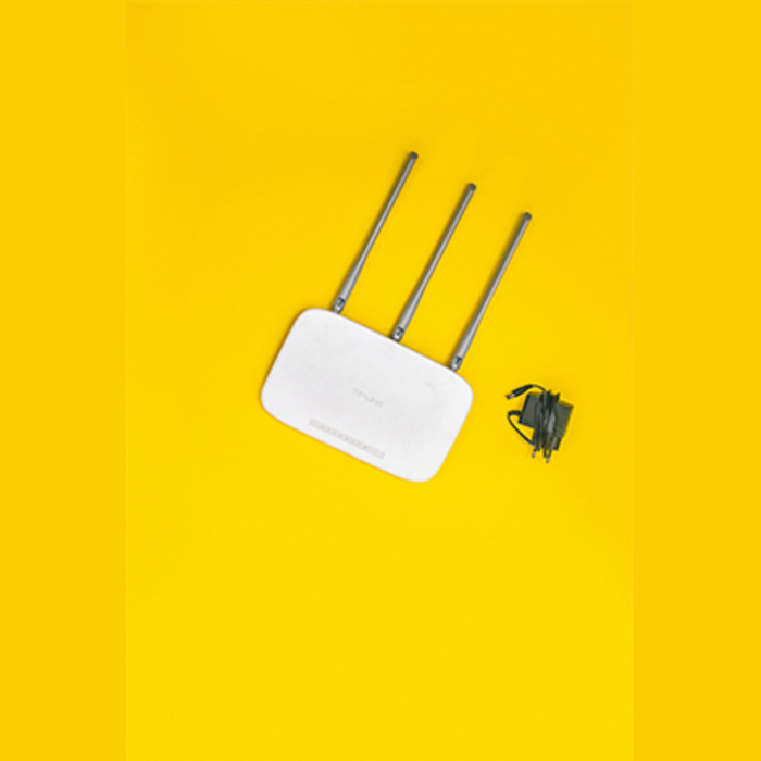 wifi_700x700_crop_478b24840a