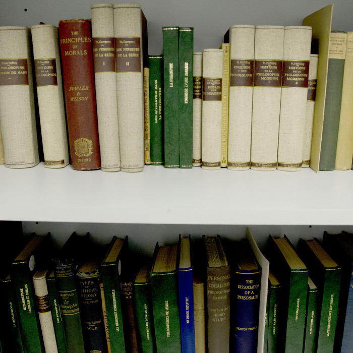 archive-books8_700x700_crop_478b24840a