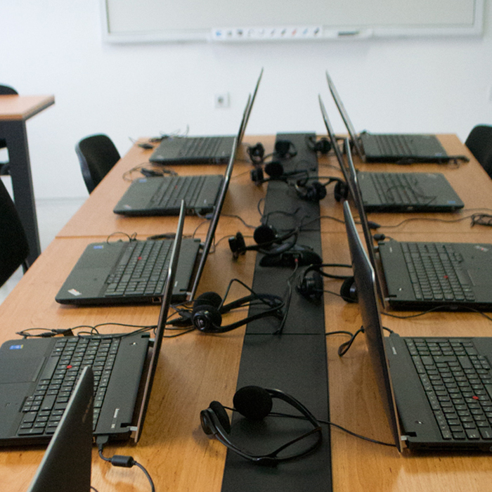 dsc-0105-1_700x700_crop_478b24840a